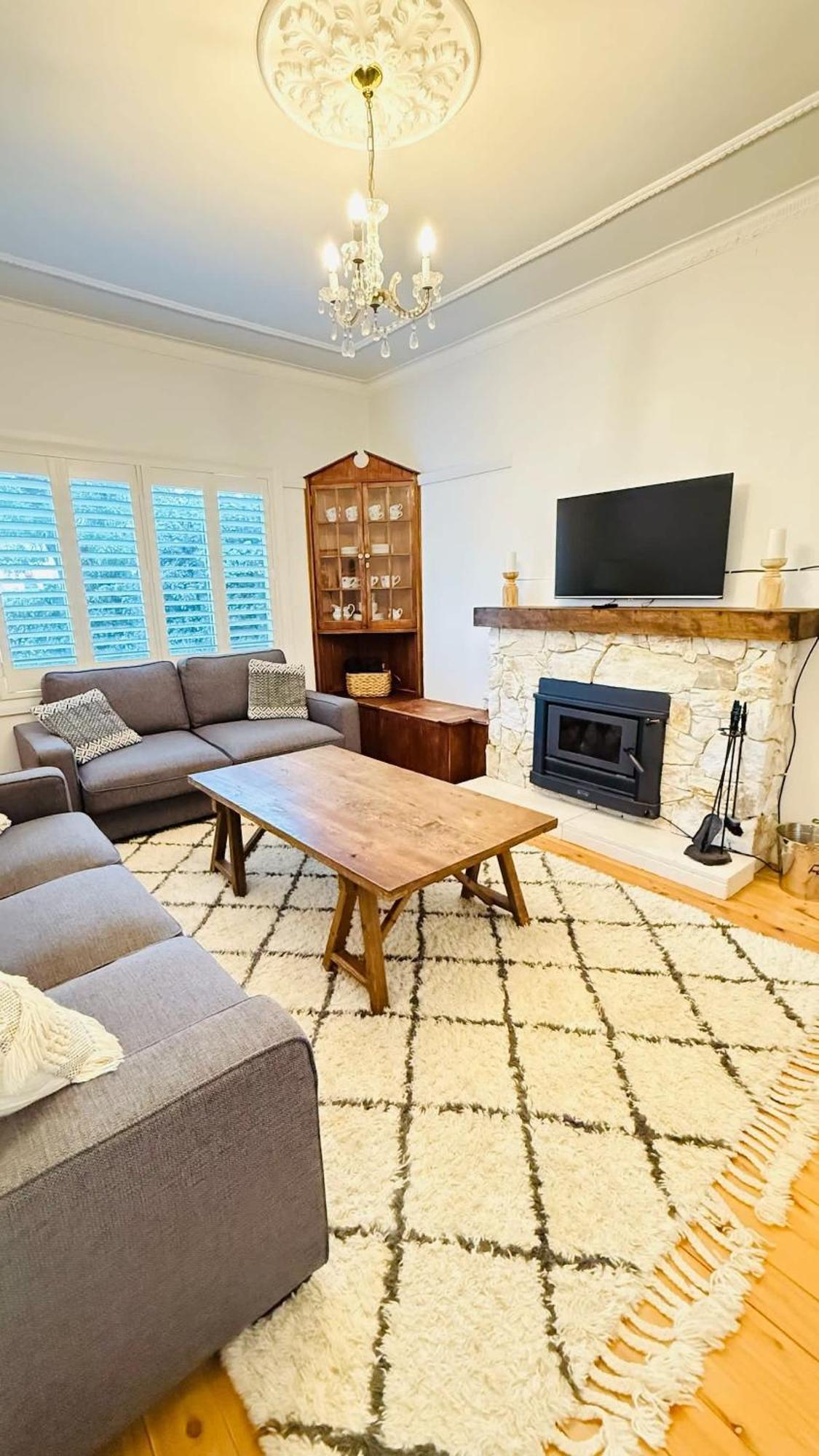 La Villette Sleeps 9 Fireplace Bbq Pet Friendly Katoomba Exterior photo